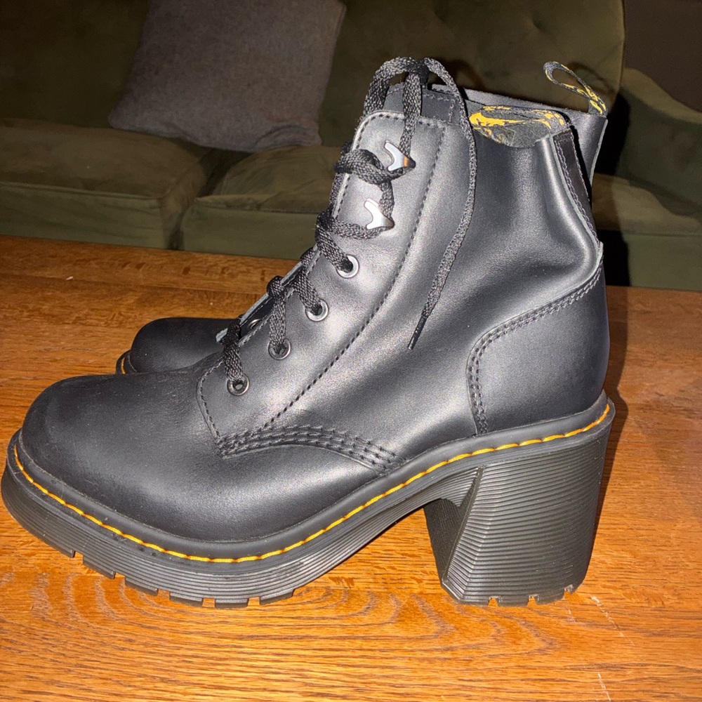 Stylish Black Lace-Up Platform Boots